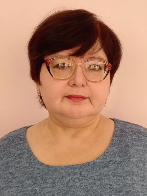Воспитатель Чаренцева Елена Геннадьевна.